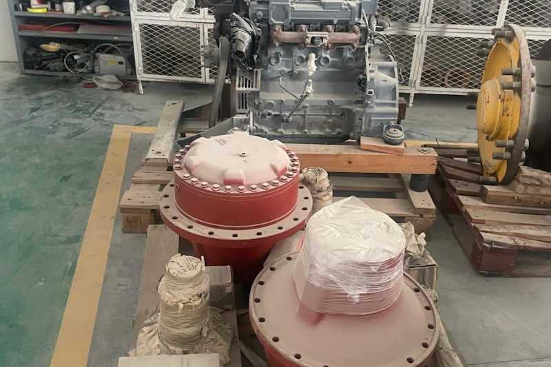 OmecoHub - Immagine KOMATSU RICAMBI VARI